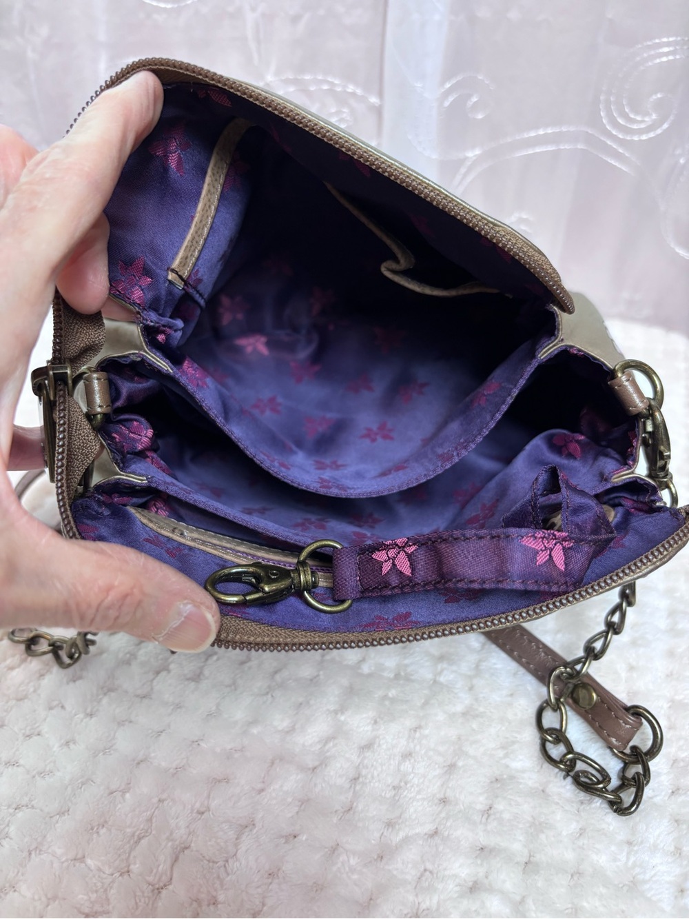 Anuschka Olive Leather Crossbody with Hand-Painted Butterflies & Florals - Picture 16 of 16